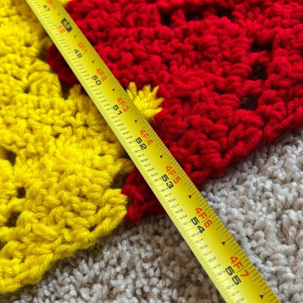 Vintage Crochet Zig Zag Pattern Chevron Ripple Afghan Blanket Measures 52x53